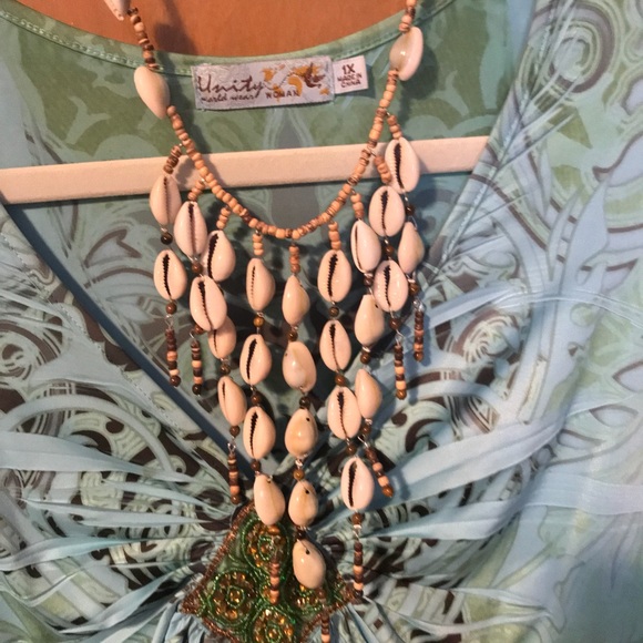 Unity Flowing Top - Picture 4 of 6